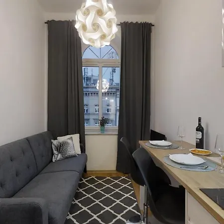 Tectum Tectumapartments شقة فندقية 3*